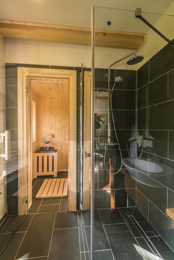 Magnolia Resort Chalets Viseu de Sus Bagian luar foto
